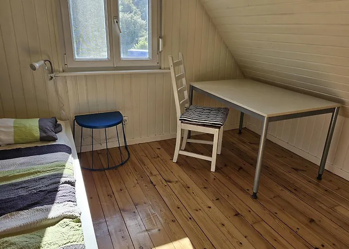 Zum Leuchtturm 펜션 하일리겐하펜